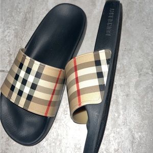 Burberry kids slides